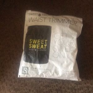 Women’s waist trainer